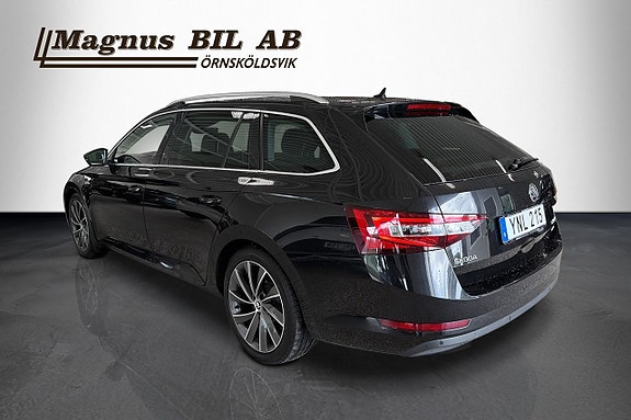 Skoda Superb 4 of 5
