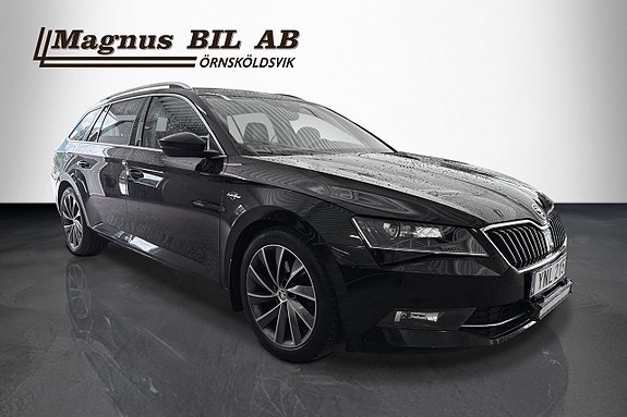 Skoda Superb 2 of 5