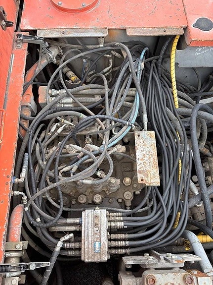 Hitachi ZX 470 8 of 24