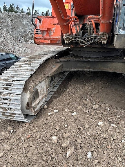 Hitachi ZX 470 15 of 24