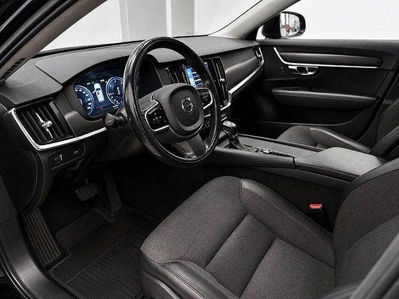 Volvo V90 Cross Country 5 of 5