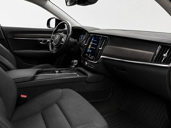 Volvo V90 Cross Country 10 of 11