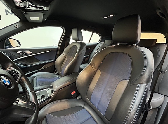 BMW 118i 7 of 11