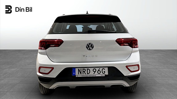 Volkswagen T-Roc 5 of 5