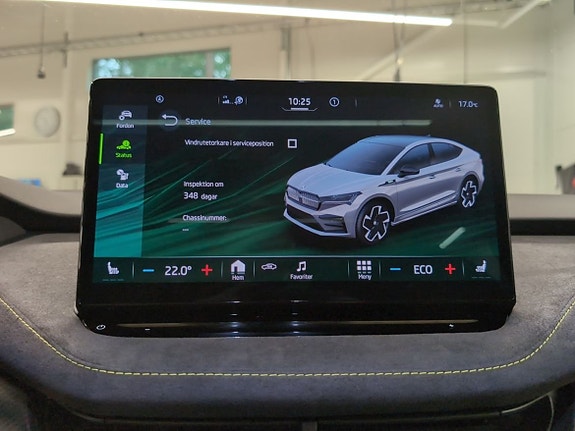 Skoda Enyaq Coupe RS 18 of 20