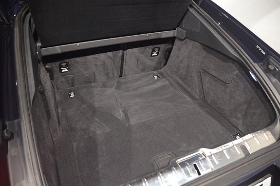 Porsche Panamera 4 14 of 22
