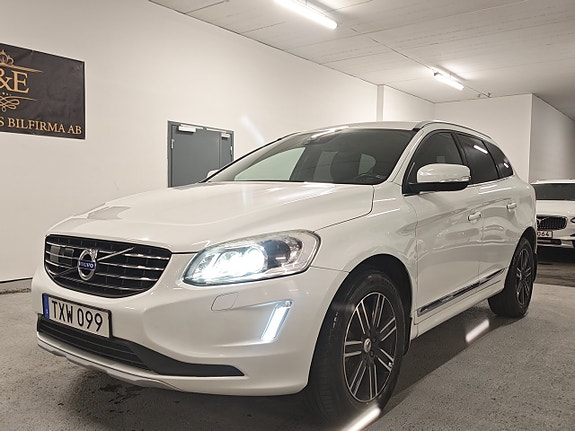 Volvo XC60 7 of 10