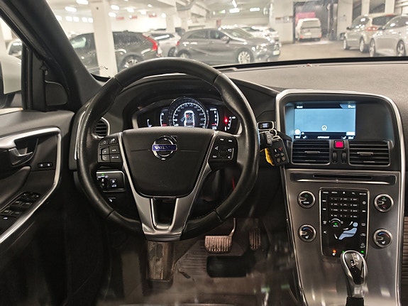 Volvo XC60 10 of 10