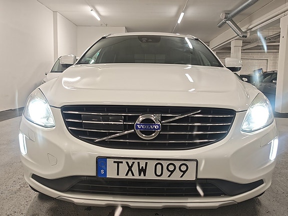 Volvo XC60 6 of 10