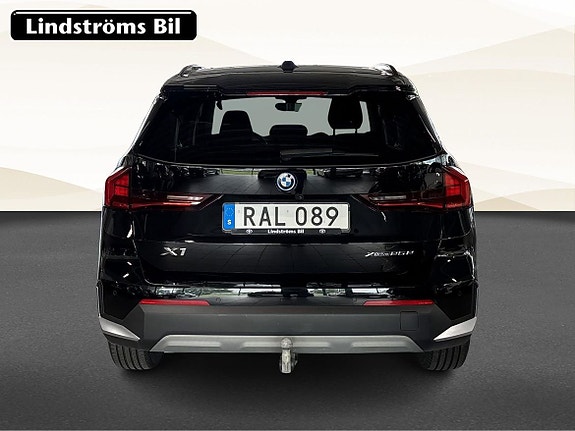 BMW X1 7 of 18