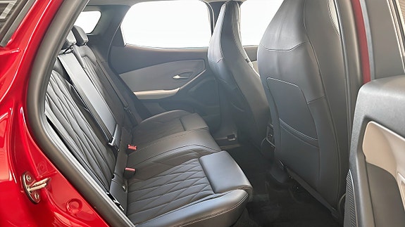 Ford Explorer 5 of 9