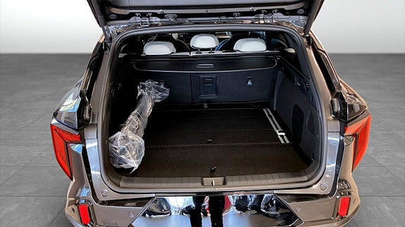 Kia K4 10 of 11