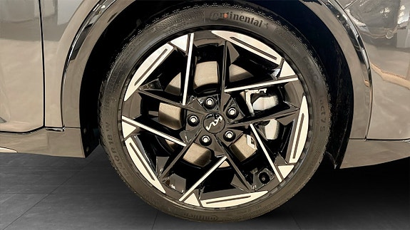 Kia K4 9 of 11