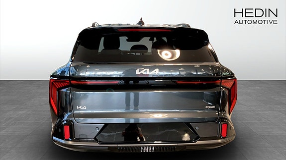 Kia K4 7 of 11