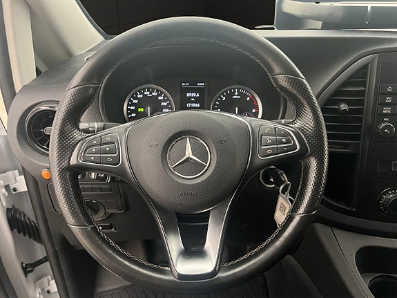 Mercedes-Benz Vito 119 16 of 30
