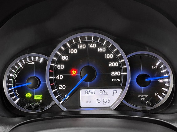 Toyota Yaris 20 of 23