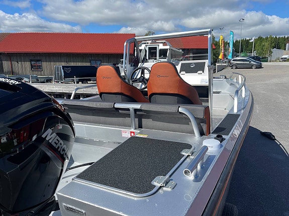 Ockelbo B18 CC Mercury F115 CT -26 3 of 5