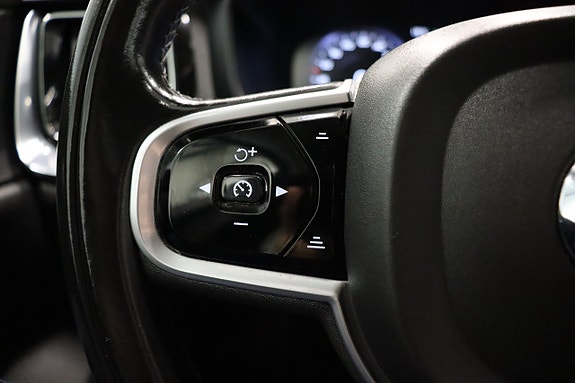 Volvo V60 18 of 29