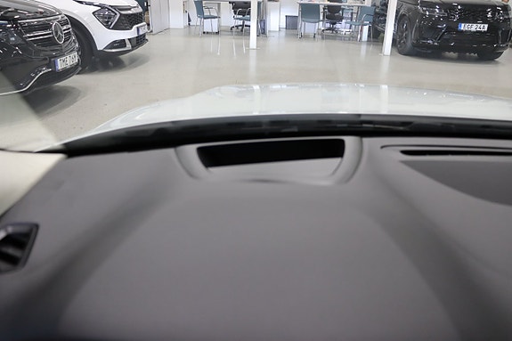 Volvo V60 26 of 29