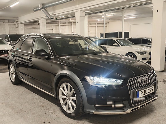 Audi A6 allroad 2 of 5