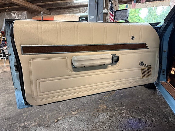 Ford LTD 15 of 28