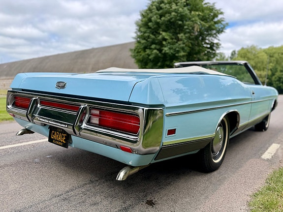 Ford LTD 3 of 5