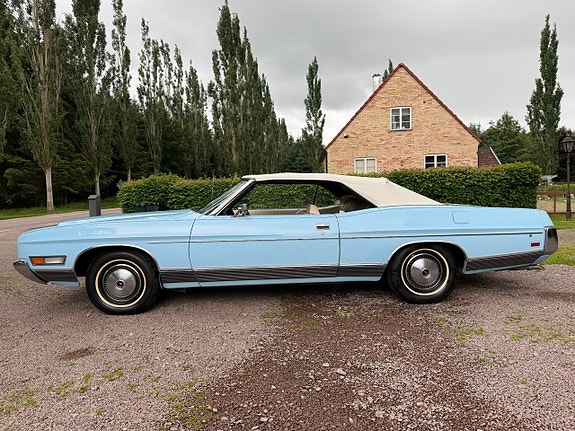 Ford LTD 13 of 28