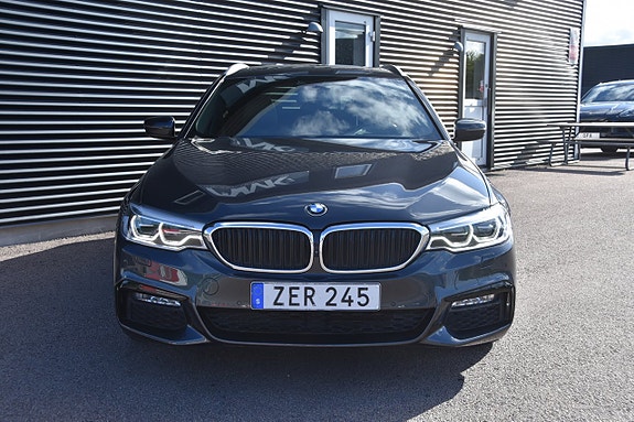 BMW 540i 2 of 5