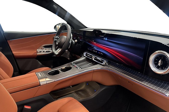 Mercedes-Benz GLC400 9 of 12