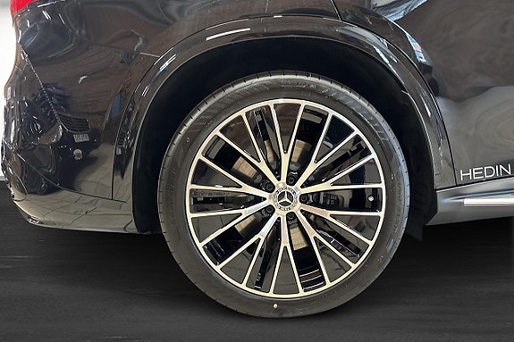 Mercedes-Benz GLC400 5 of 5