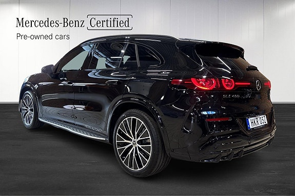Mercedes-Benz GLC400 3 of 5