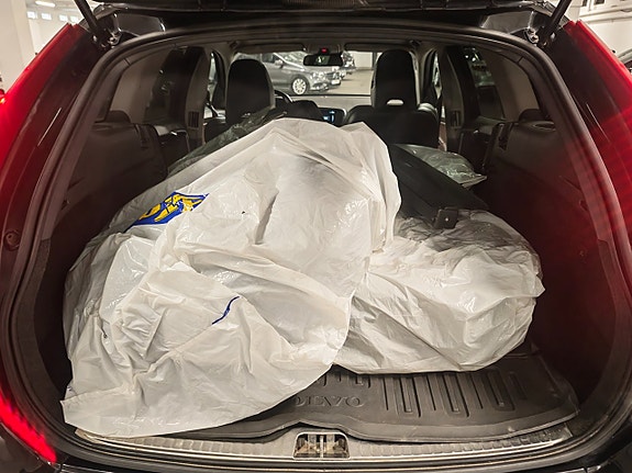 Volvo XC60 9 of 13