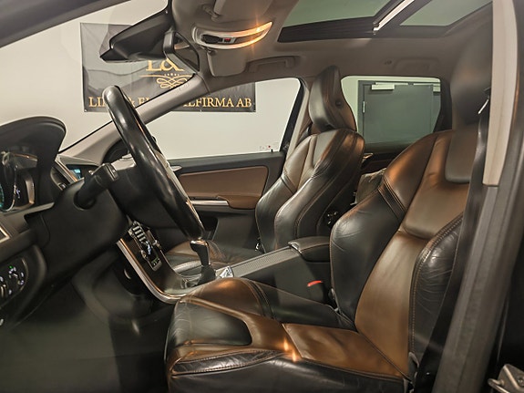Volvo XC60 8 of 13