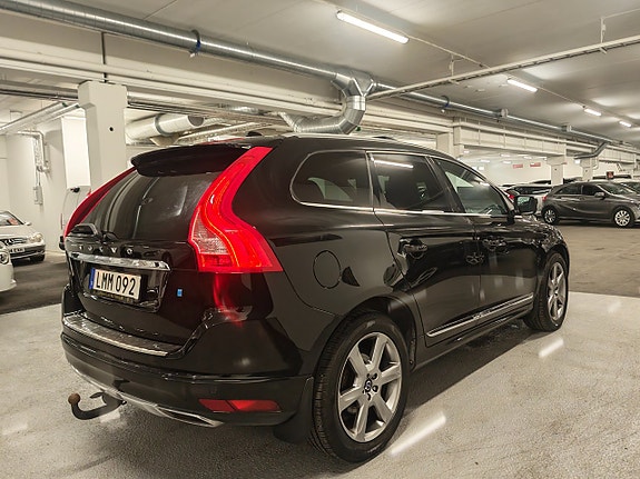 Volvo XC60 4 of 13