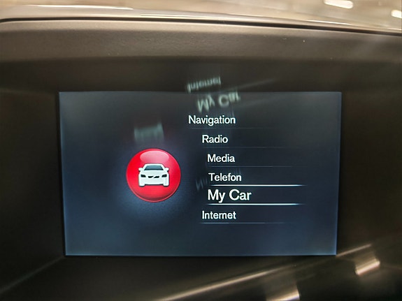 Volvo XC60 11 of 13
