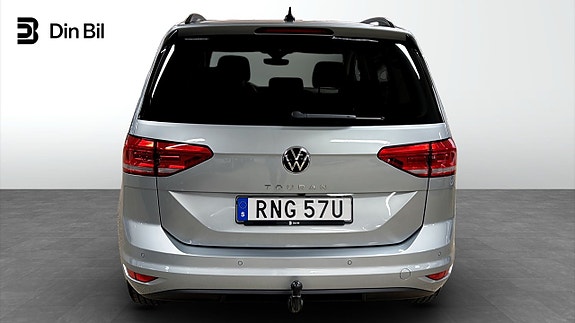 Volkswagen Touran 5 of 5