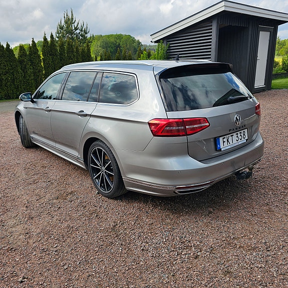 Volkswagen Passat 4 of 5