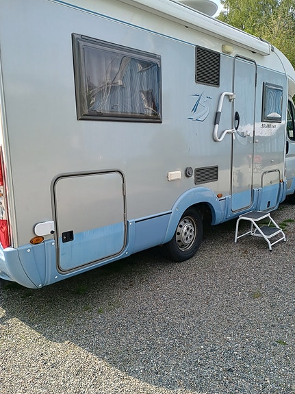 Bürstner T615 4 of 5
