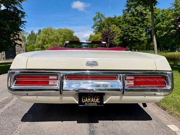 Ford LTD 5 of 5