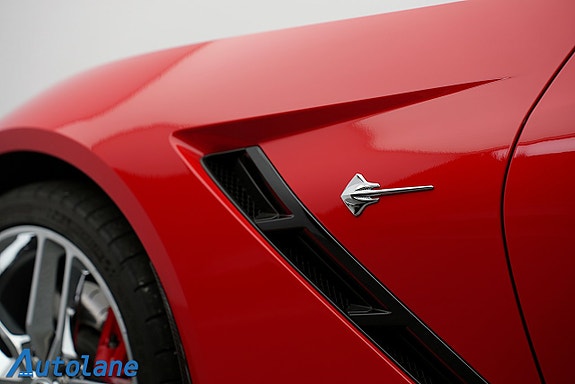 Chevrolet Corvette 17 of 30