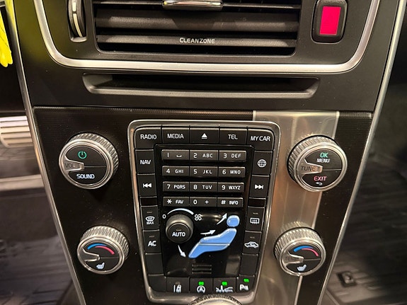 Volvo V60 23 of 23