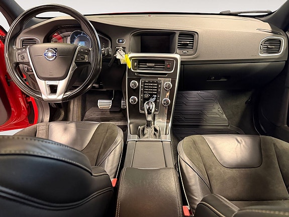 Volvo V60 10 of 23