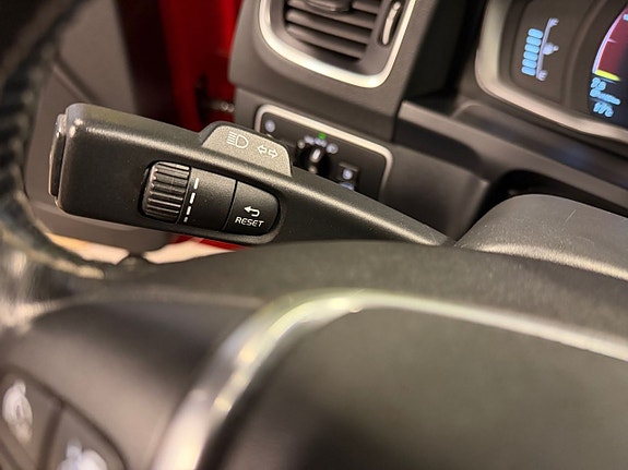 Volvo V60 22 of 23
