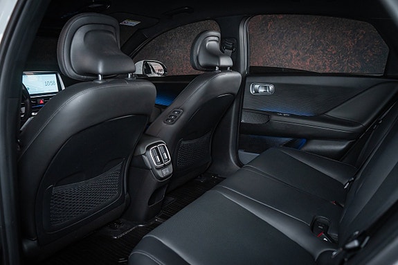 Hyundai Ioniq 6 27 of 29