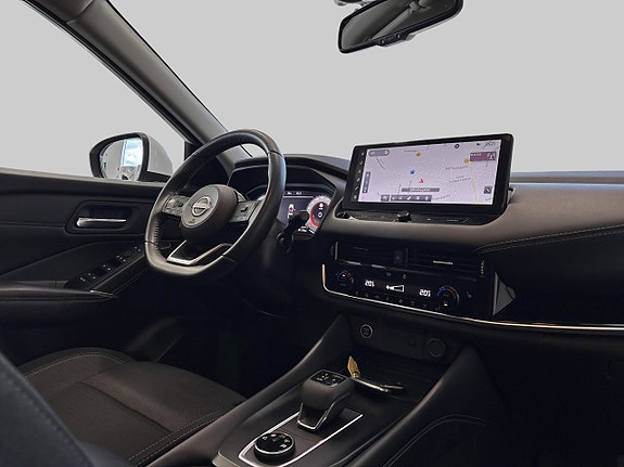 Nissan Qashqai 17 of 23