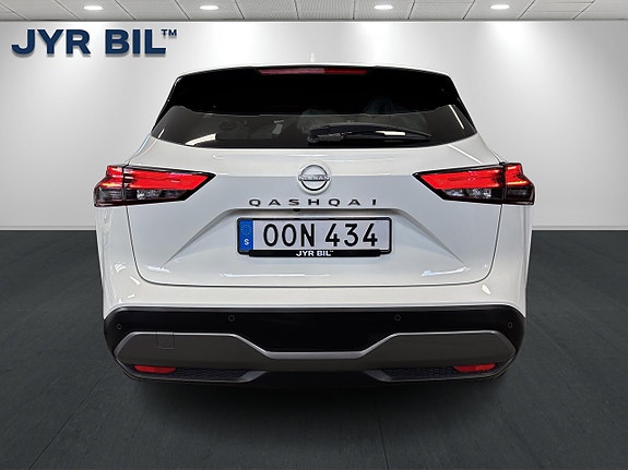 Nissan Qashqai 4 of 5