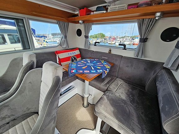 Sargo 28 6 of 7