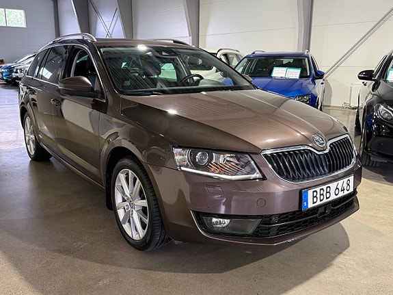 Skoda Octavia 17 of 28