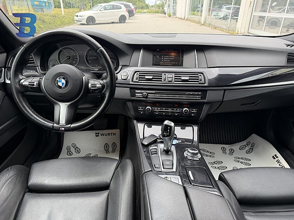 BMW 520 9 of 18