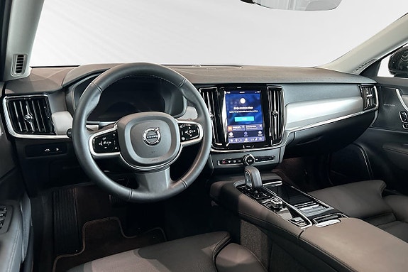 Volvo V90 7 of 30